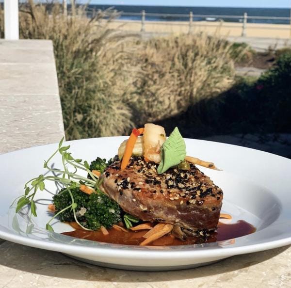 Steag with Ocean View at Calypso Bar & Grill